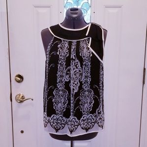 **Sale**  Black & White Shoulder Bow Blouse Medium